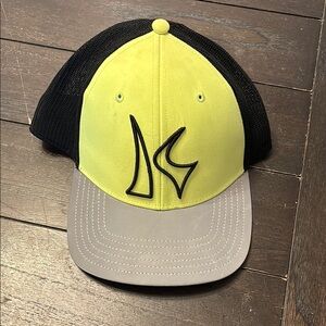 Killik adjustable Black and Yellow Baseball Cap